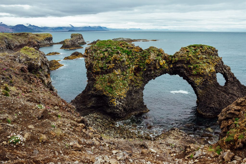 Arco-lava-Gatklettur-Islandia