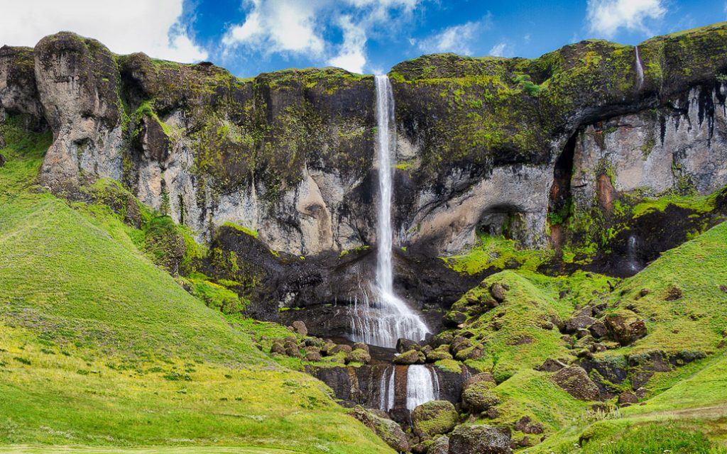 Cascada-Islandia